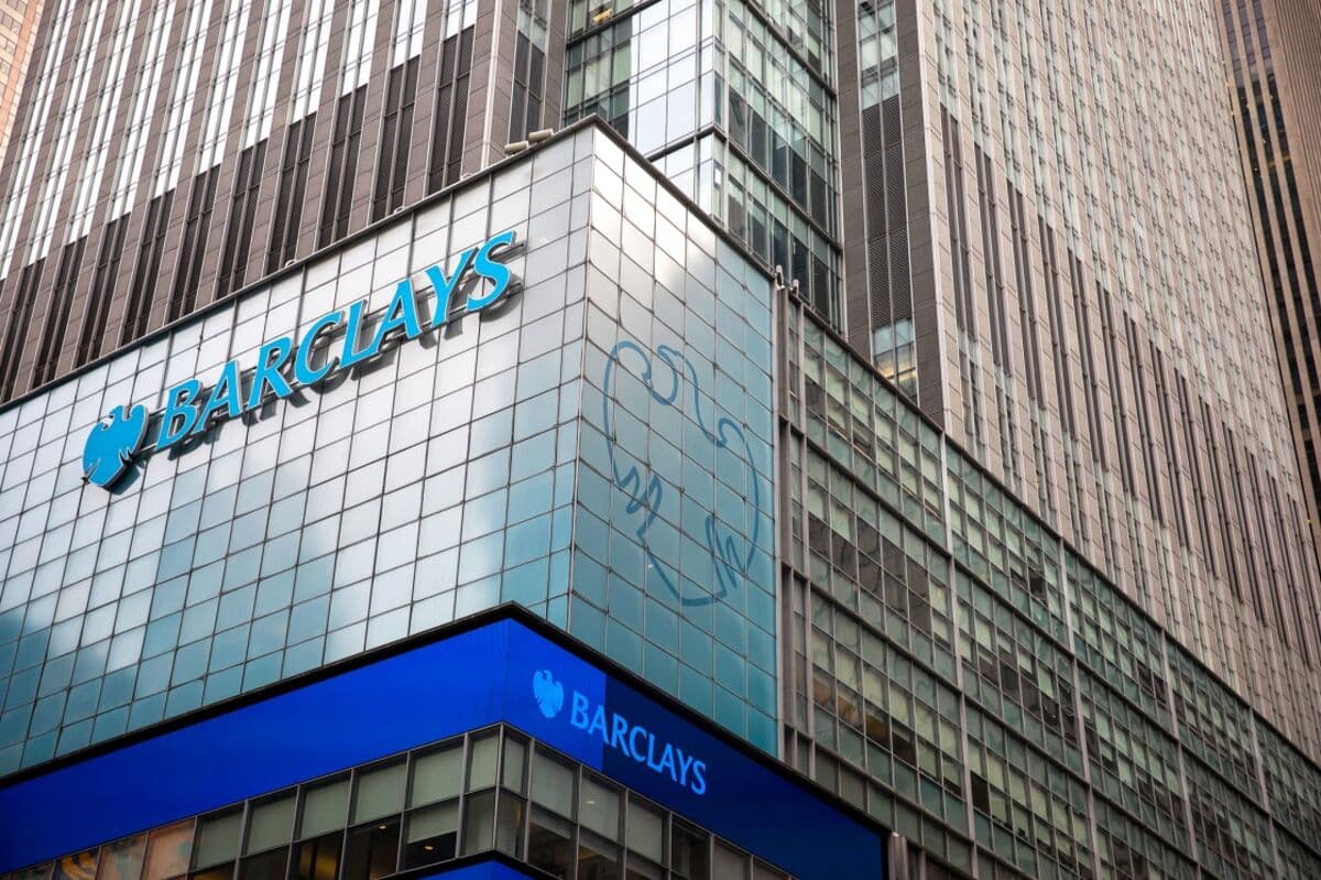 Barclays' Billion-Dollar NYC HQ Makeover: Times Square Transformation