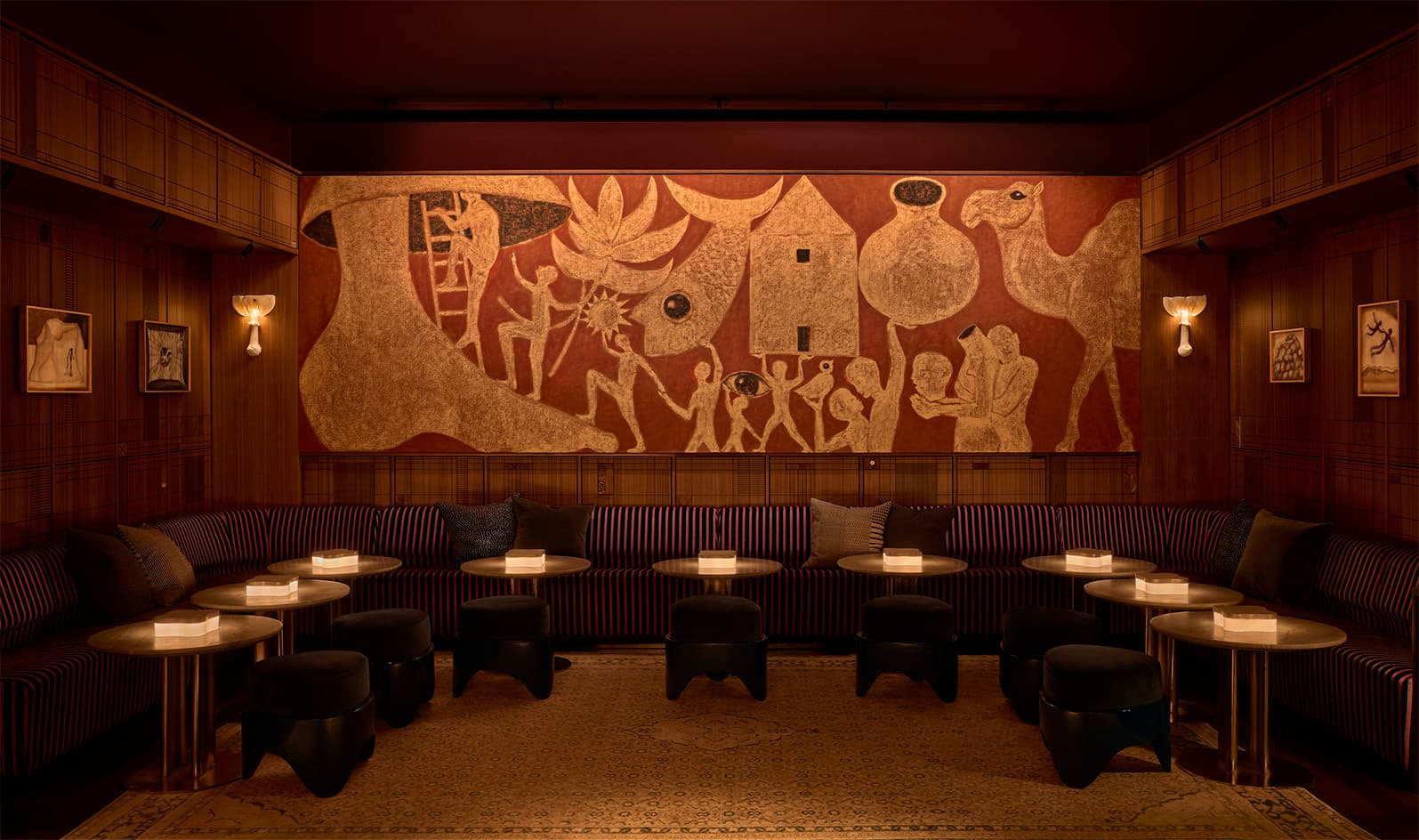 NYC's Hottest Bars: Stunning Design &amp; Stiff Drinks!