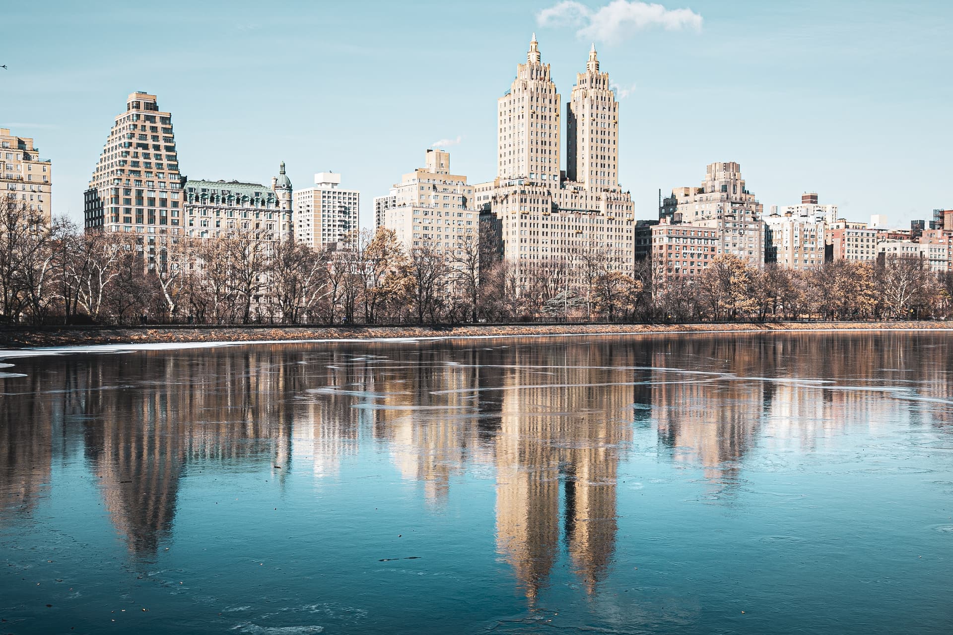 NYC Drought Exposes Hidden Central Park Reservoir Wall!