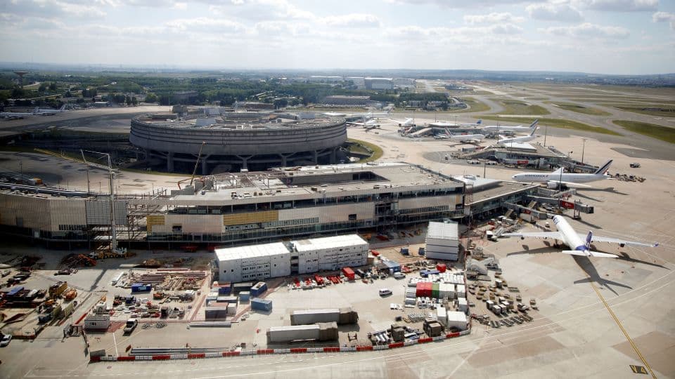 NYC Stowaway's Parisian Escape Ends in Chaos: Return Flight Disturbs Passengers