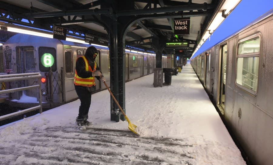 NYC Snow Alert! Light Flurries Expected, But Don't Expect a Blizzard