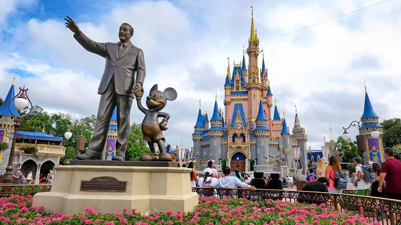 NYC Officials Took Their Families on Trips Meant for Homeless Kids: A Disney World Scandal