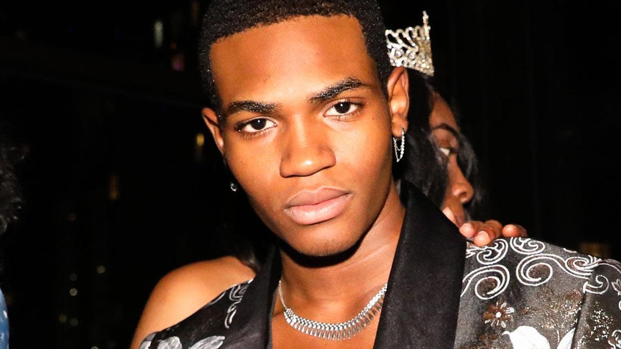 NYC Male Model Arrested for Gruesome Apartment Lobby Stabbing
