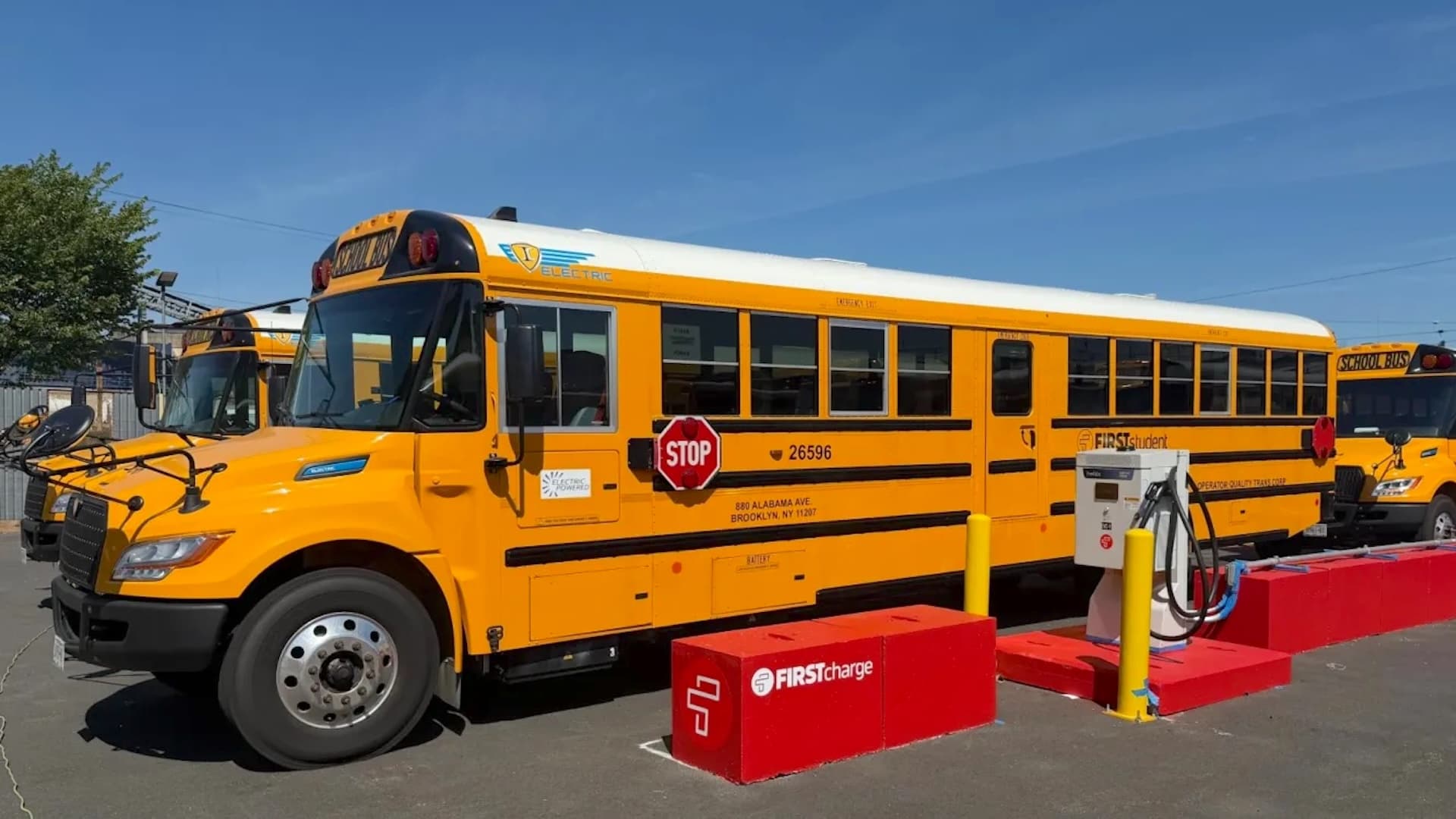 NYC Cuts Electric School Bus Costs by 20% With Revolutionary Overhead Charging