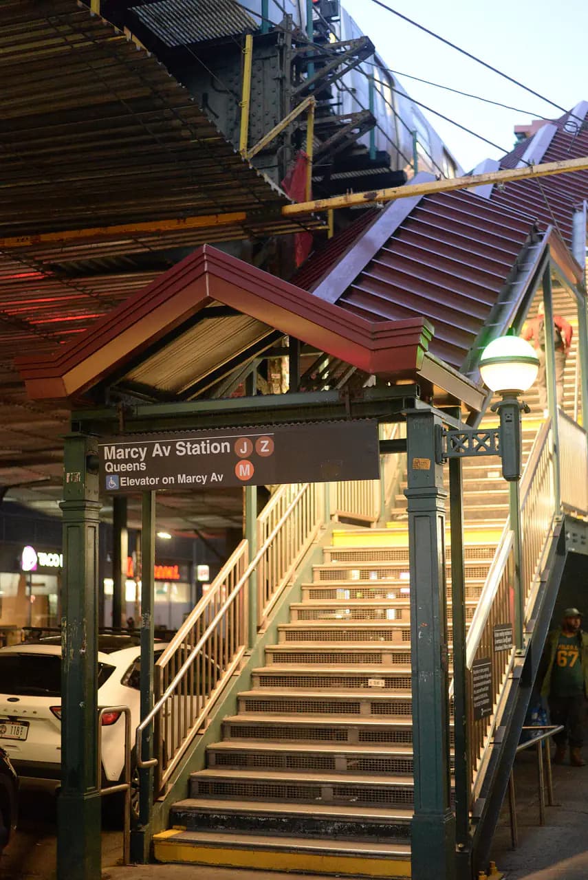 Street entrance to the Marcy Avenue J/M/Z subway station in Williamsburg, Brooklyn