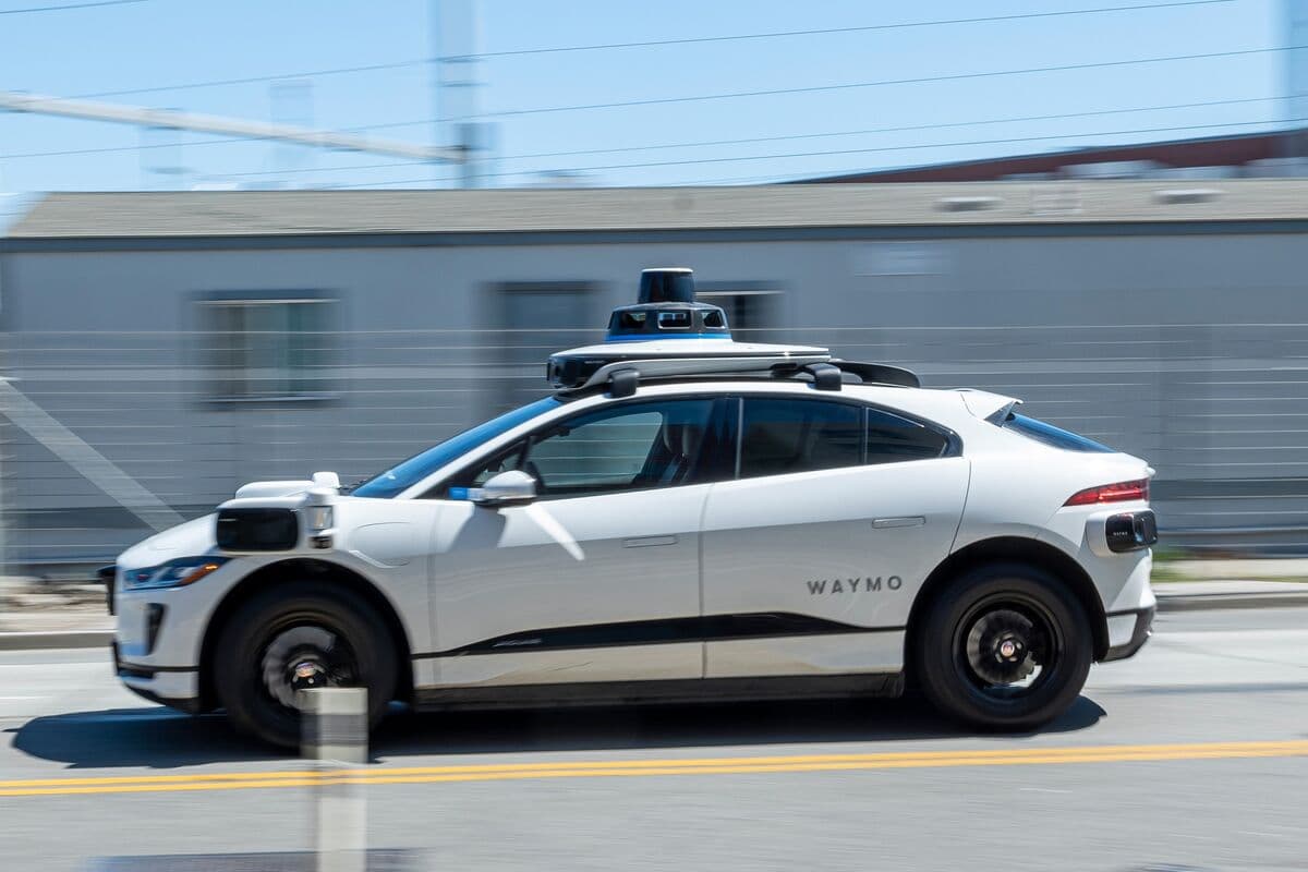 Self-Driving Cars Coming to NYC? Waymo's Big Move Shakes Up Uber & Lyft