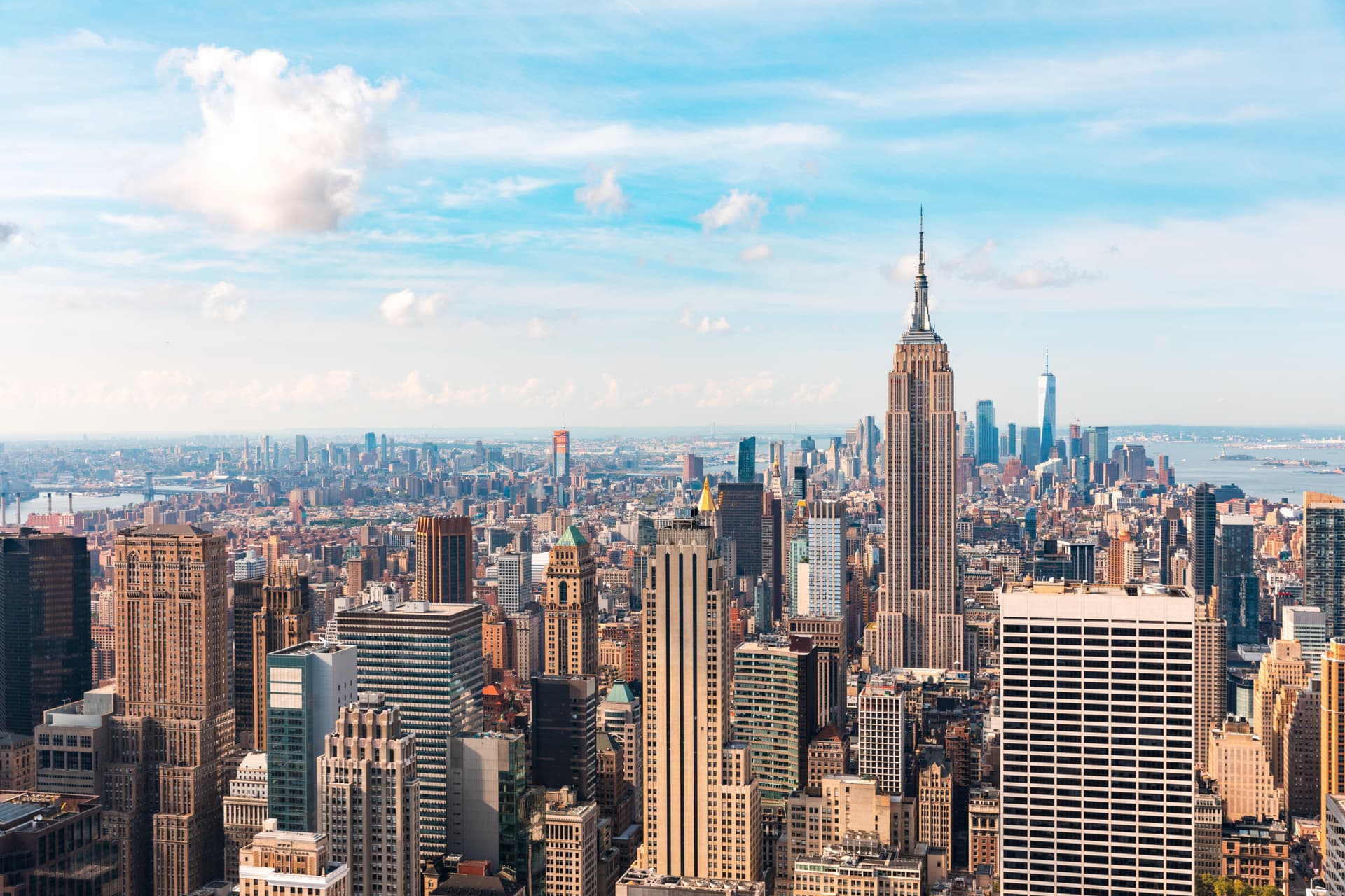 NYC Population Surge: Is the Big Apple Back?