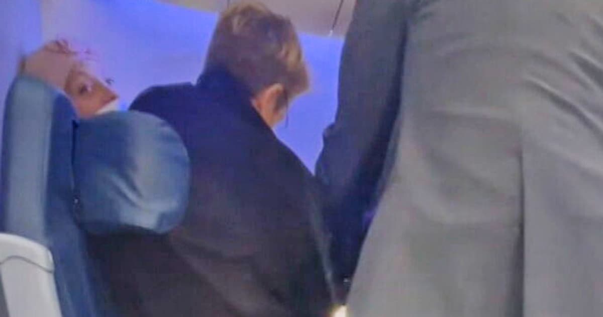 Stowaway's Screaming Spree on NYC-Paris Flight: Exclusive Video!