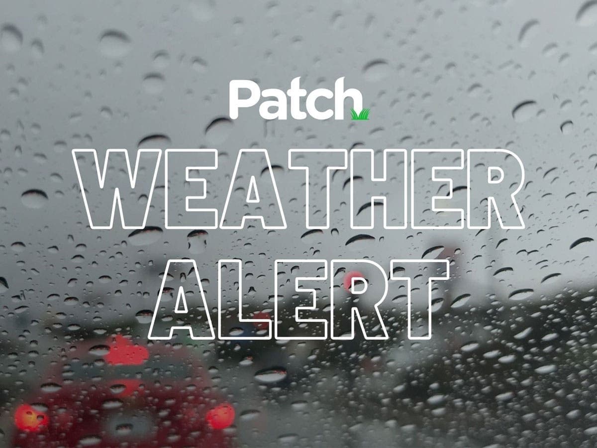 NYC Storm Warning: 48mph Winds & Heavy Rain Expected!
