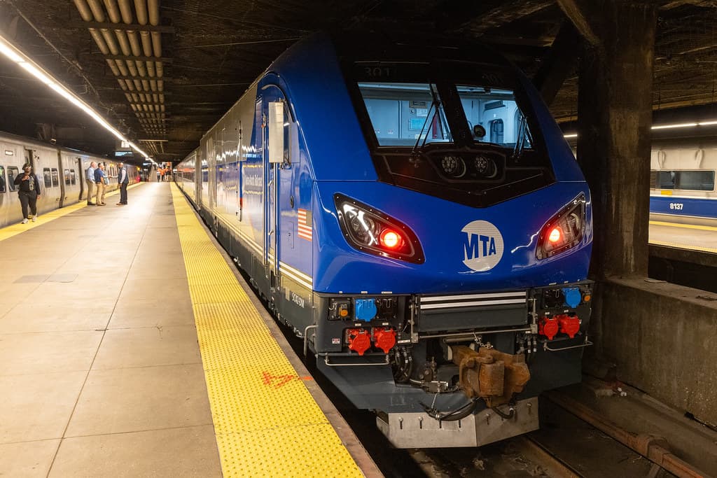 NYC Metro-North Gets a Speed Boost: New Electric Trains & Super-Express Service!