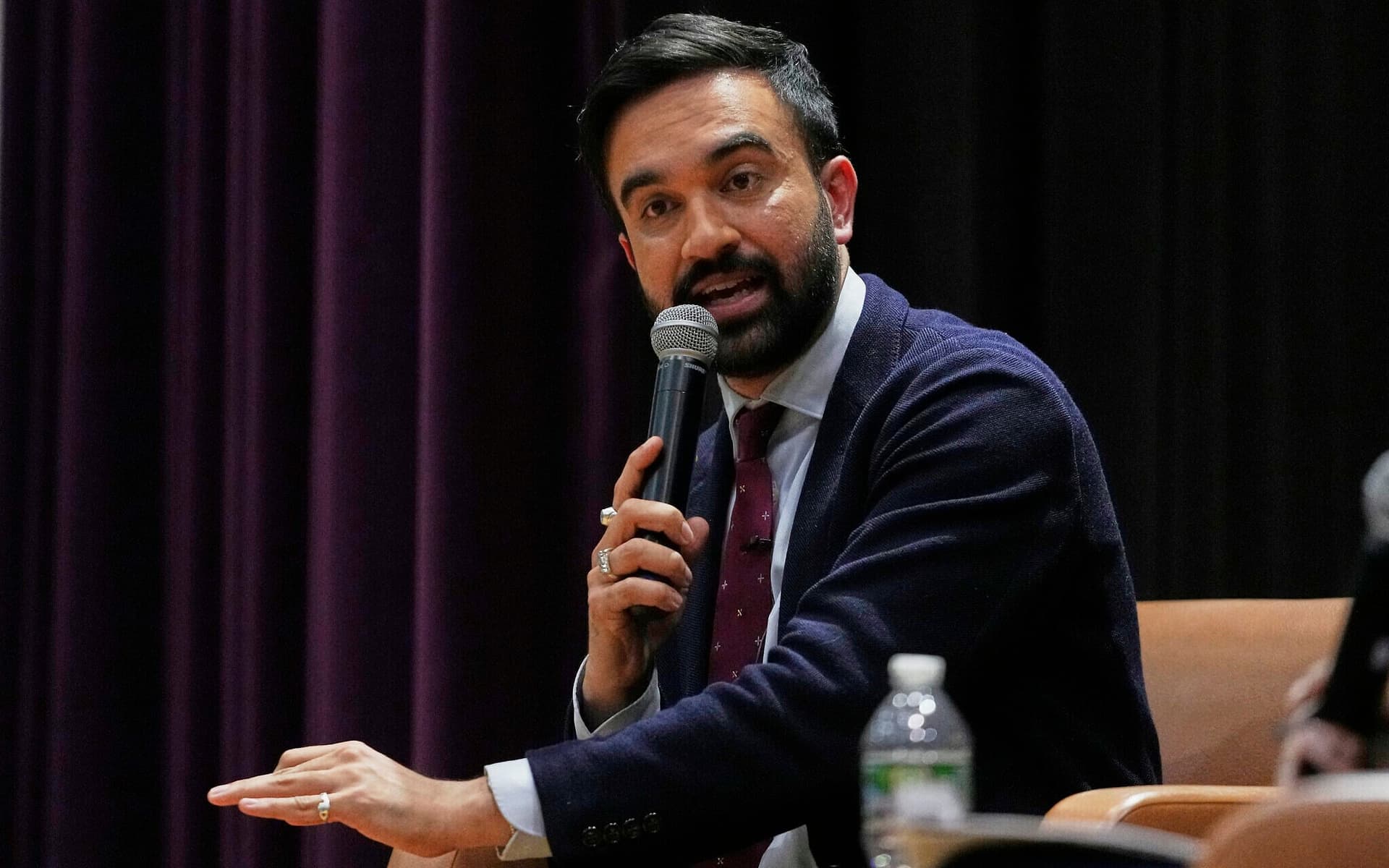 NYC Mayoral Candidate's Controversial Stance on BDS and Intifada Divides Voters