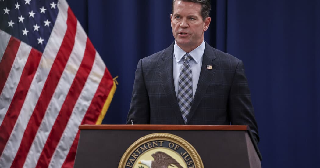 NYC FBI Top Agent Ousted After Defying Trump Administration